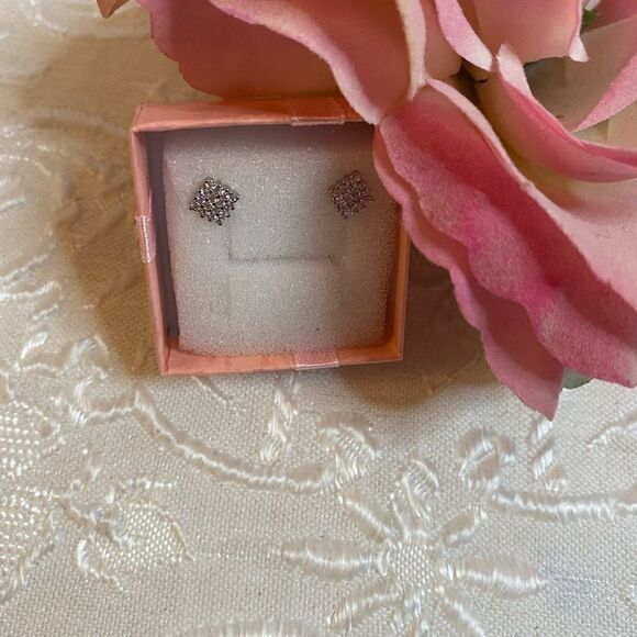 💥Swarovski Sparkling Crystal Stud Cute Earrings - Picture 4 of 6